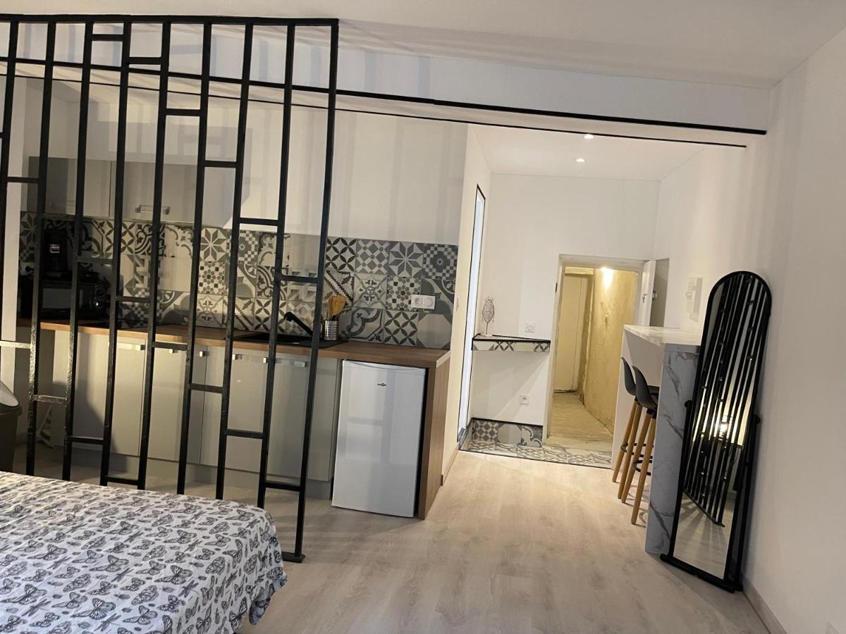 Appart Otel 2 Espalion Bagian luar foto