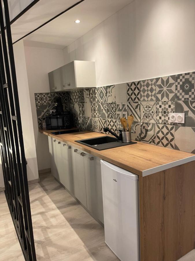 Appart Otel 2 Espalion Bagian luar foto